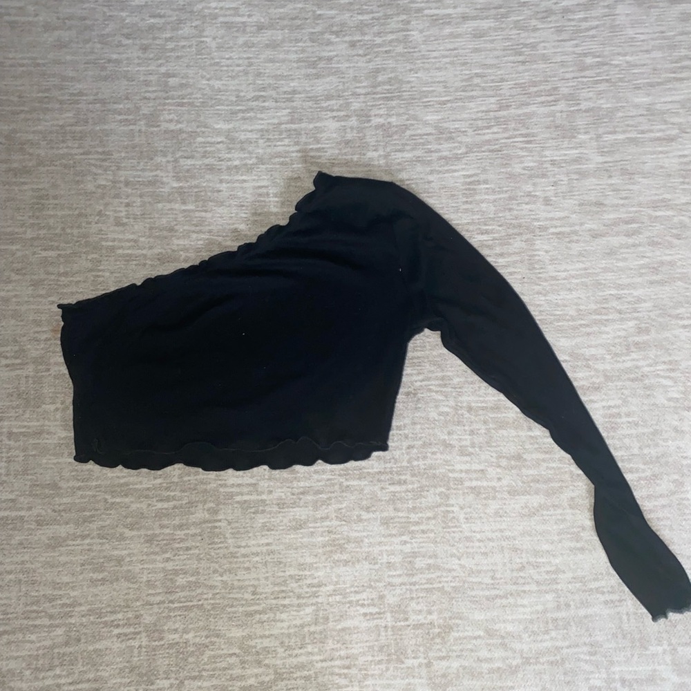 Black One-Shoulder Crop Top